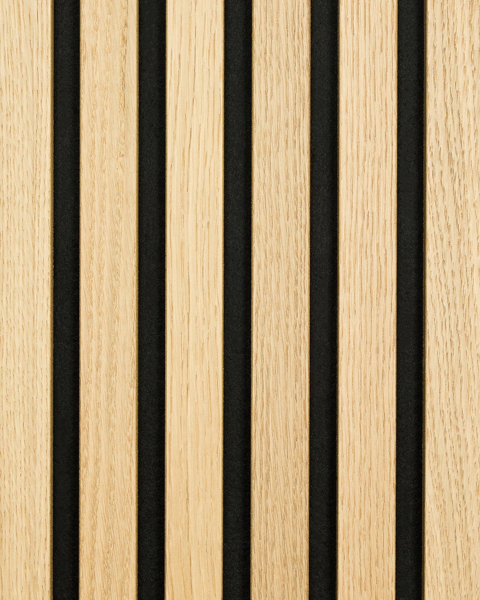 Akupanel Akustikpaneel in Classic Oak mit Filzrückseite aus black, mit vertical Holzlamellen und Fugen in black für ein modernes, lineares nordisches Design.