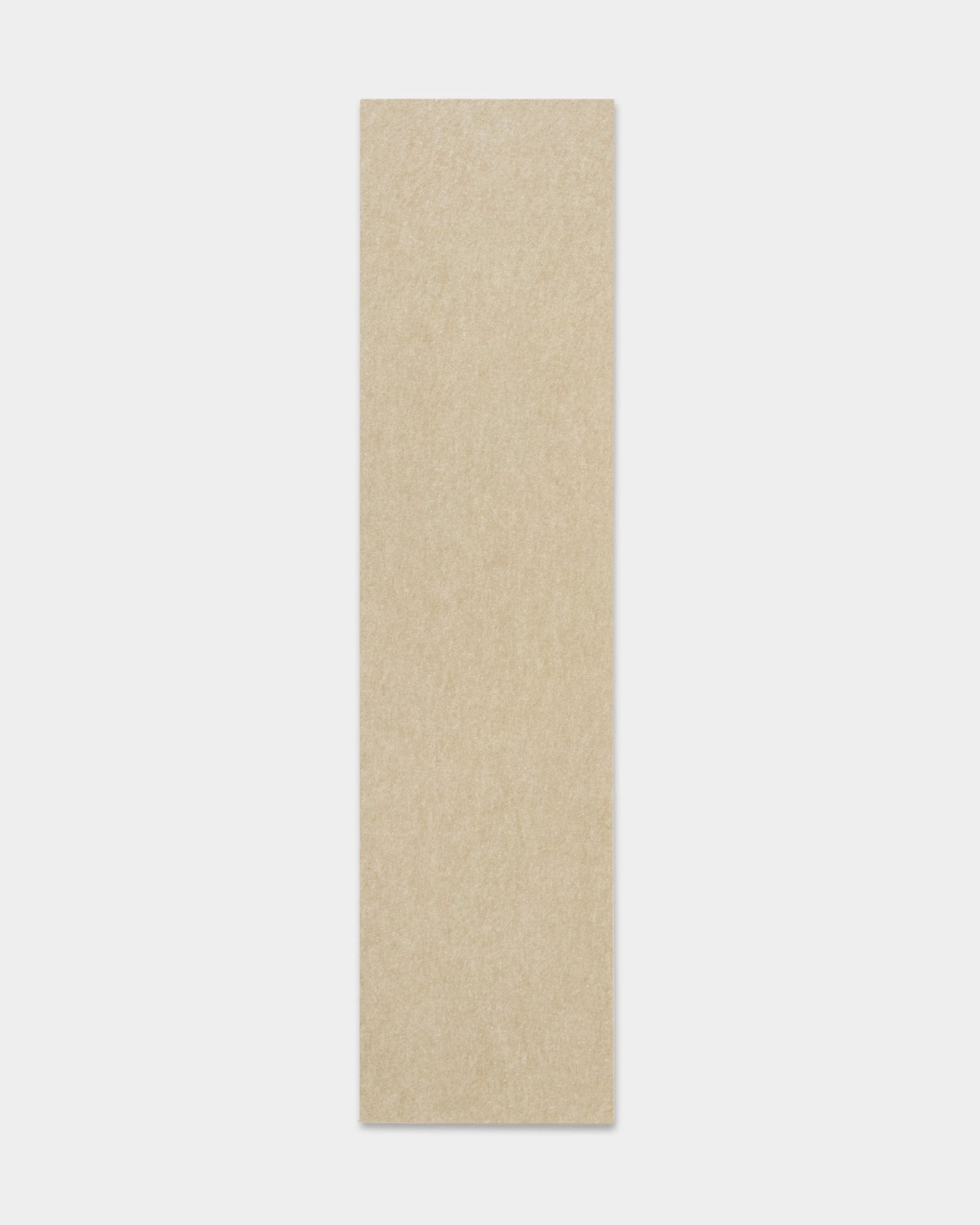 Akupanel Akustikpaneel von WoodUpp, 240,1 x 59,8 cm, mit beige Akustikfilz-Rückseite, rechteckige Form, vor weißem Hintergrund dargestellt.